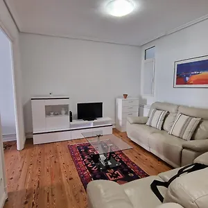 https://home-in-the-heart-of-donostia.basquecountryhotels.org